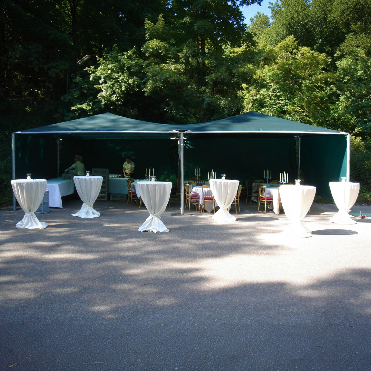 Four Post Tubular Pyramid Shadeport Z25